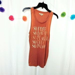 EUC Lucky Brand Small graphic t